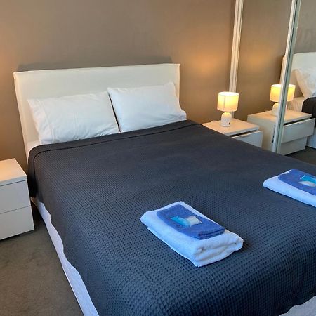 Surfers Beach Resort One Gold Coast Buitenkant foto