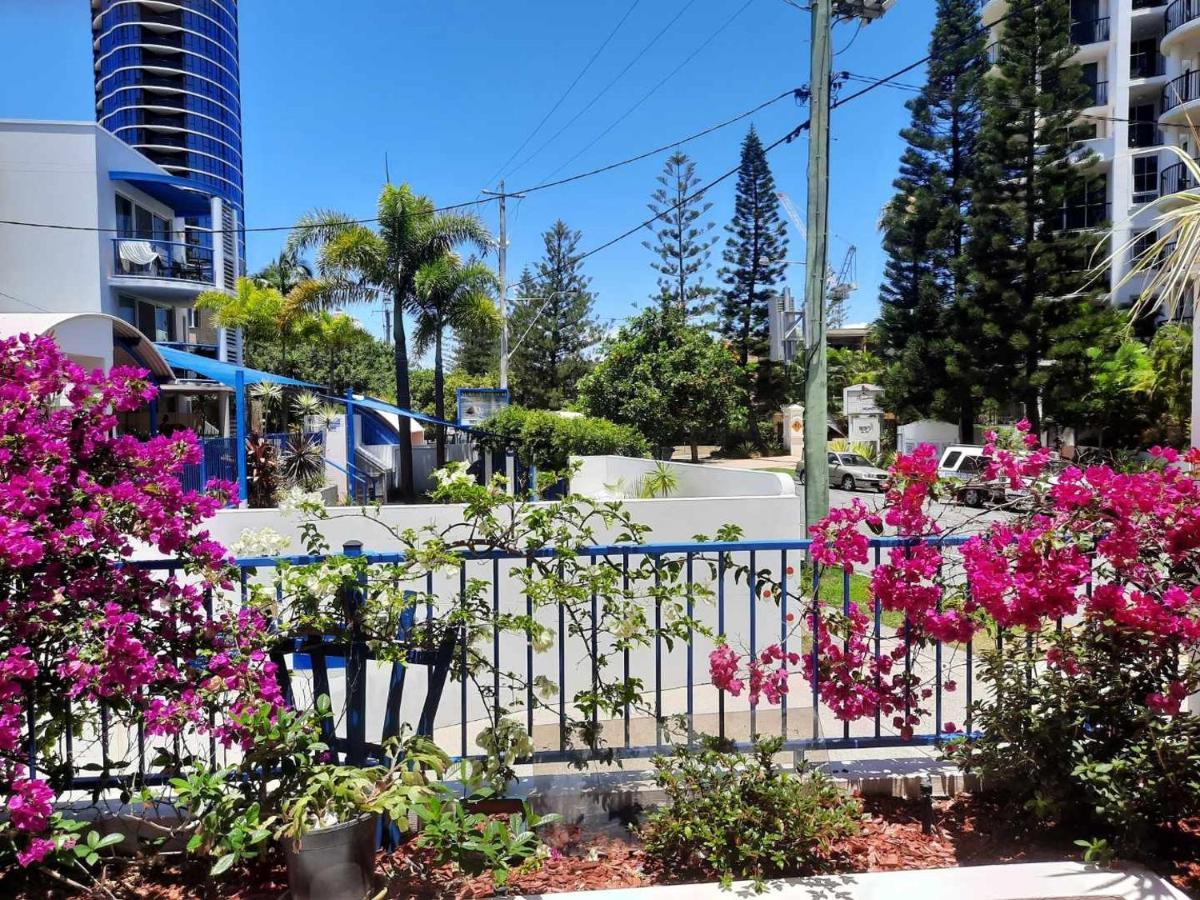 Surfers Beach Resort One Gold Coast Buitenkant foto