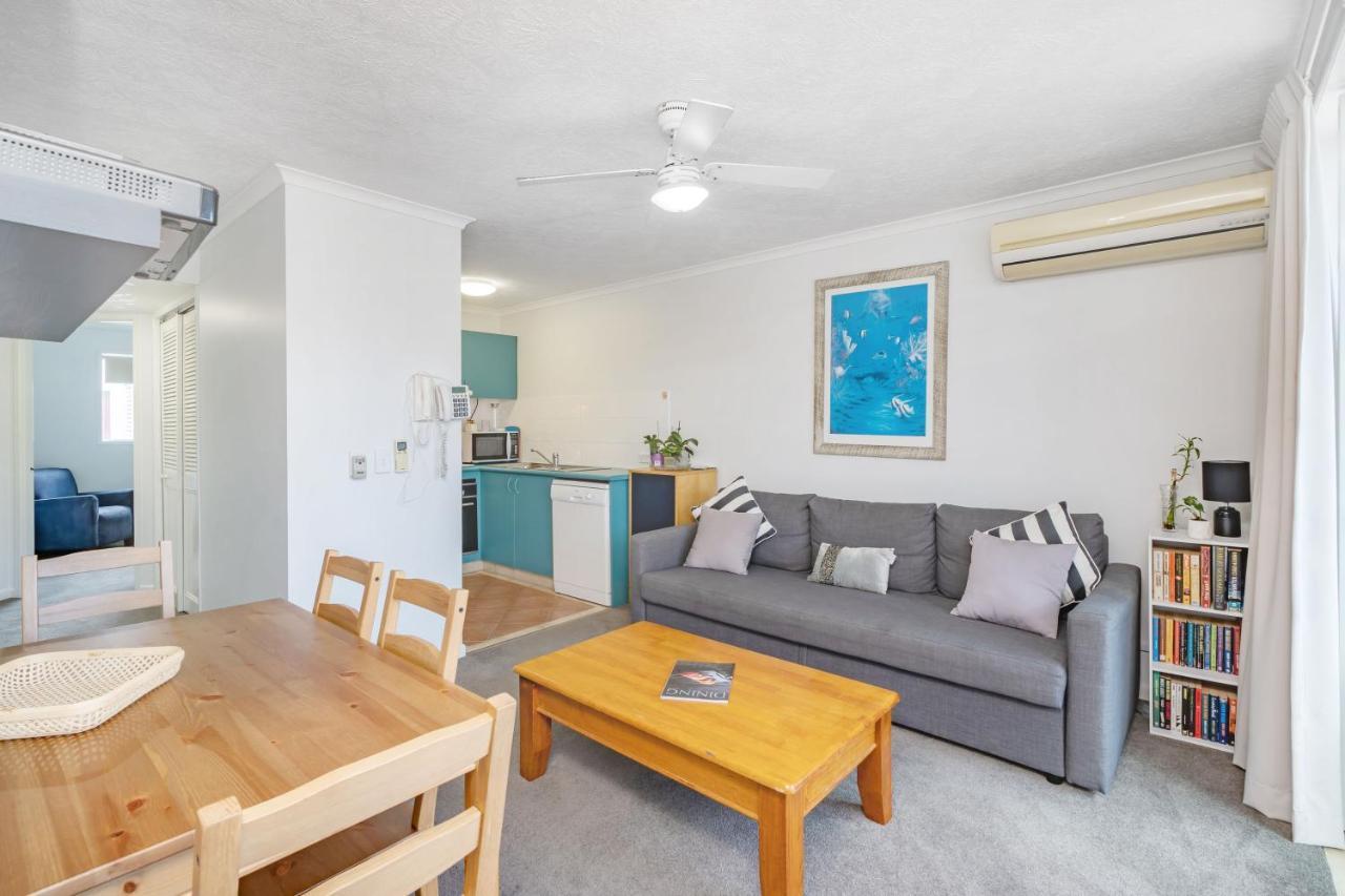 Surfers Beach Resort One Gold Coast Buitenkant foto