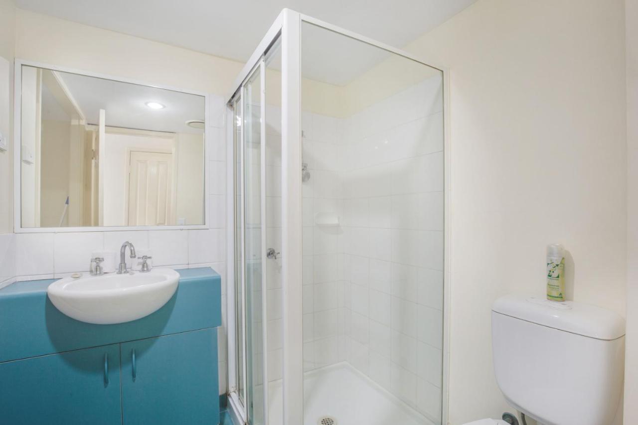 Surfers Beach Resort One Gold Coast Buitenkant foto
