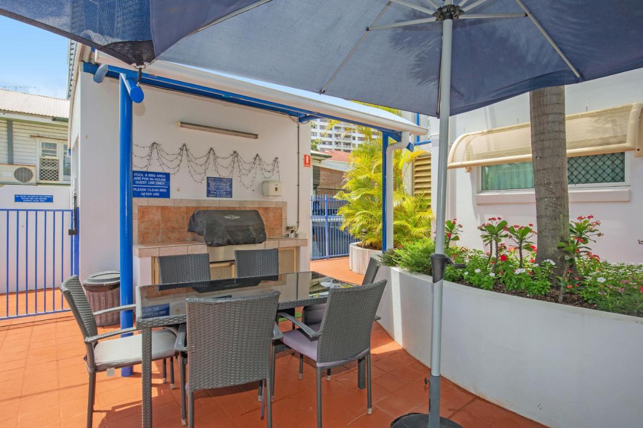 Surfers Beach Resort One Gold Coast Buitenkant foto
