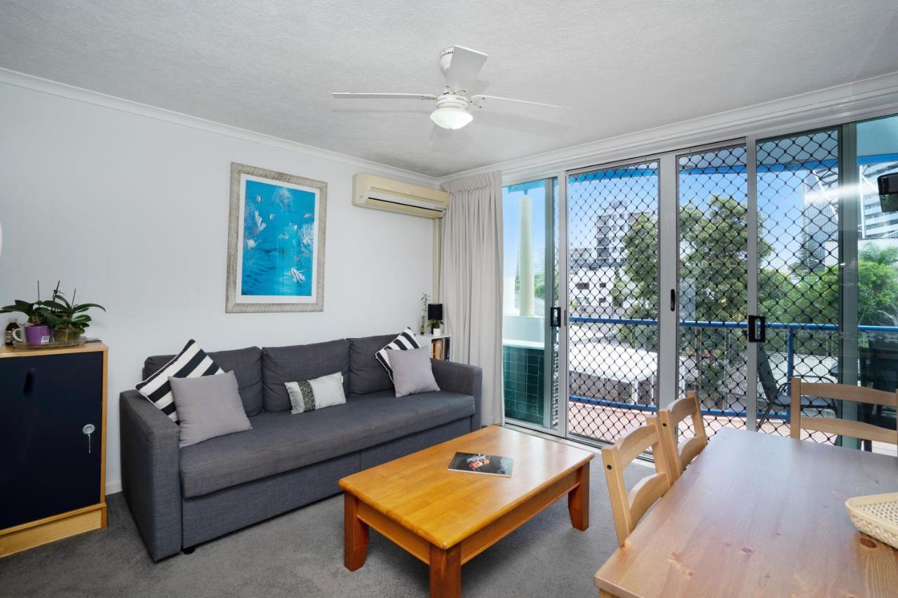 Surfers Beach Resort One Gold Coast Buitenkant foto