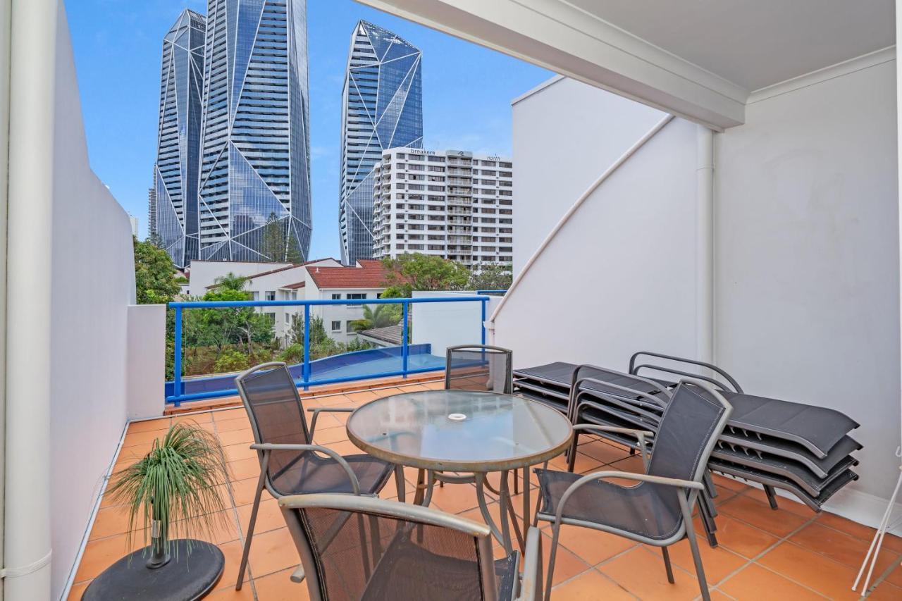 Surfers Beach Resort One Gold Coast Buitenkant foto