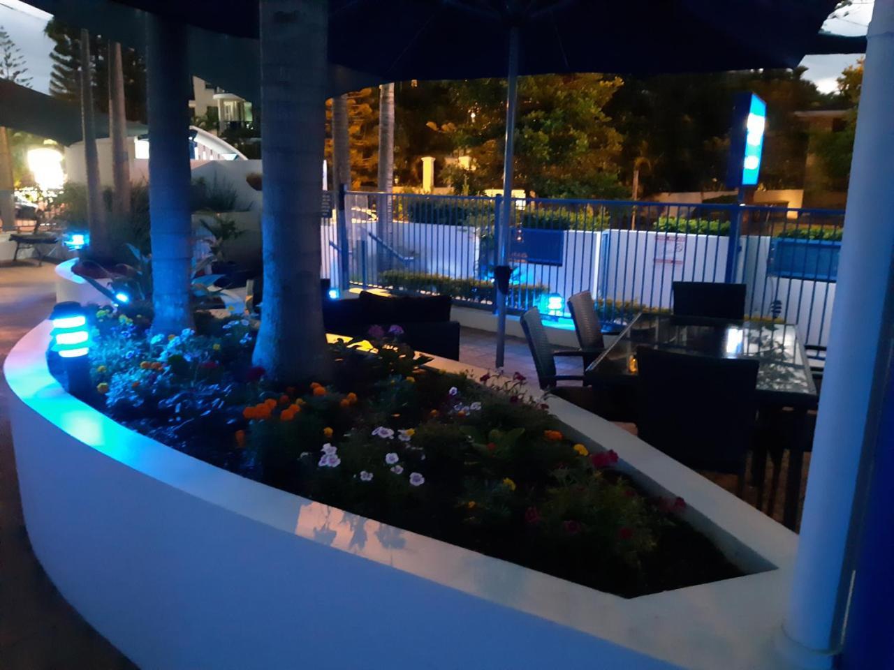 Surfers Beach Resort One Gold Coast Buitenkant foto